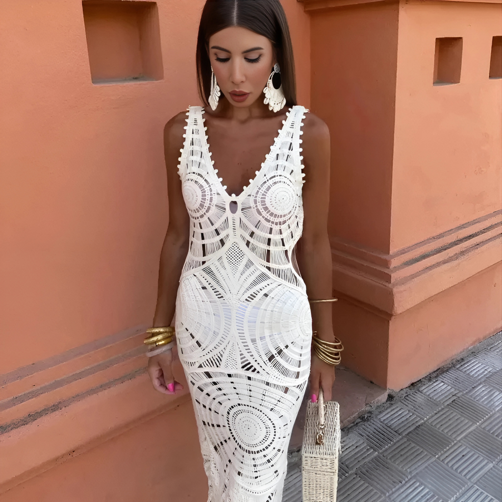 Women's Exquisite Airy Flowing Maxi Dress with Soft Drape and Flattering Cut