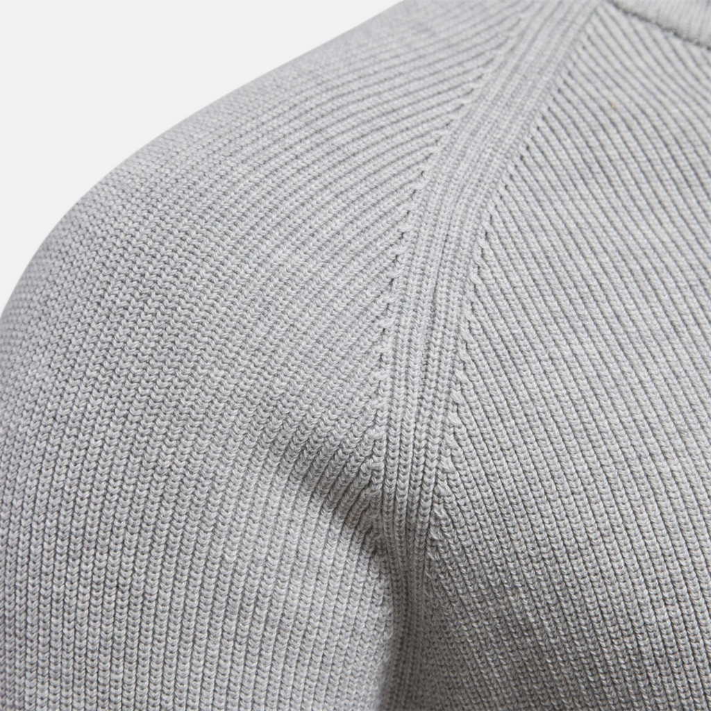Men’s Timeless Knitted Layered Half-Zip Sweater for Cooler Months