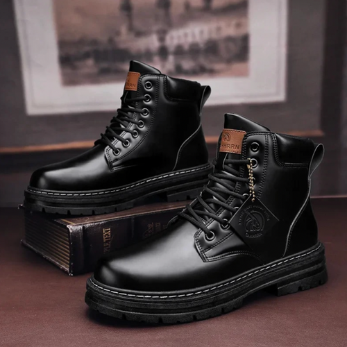 Adventure Support Hiking Men’s Boots with Laces