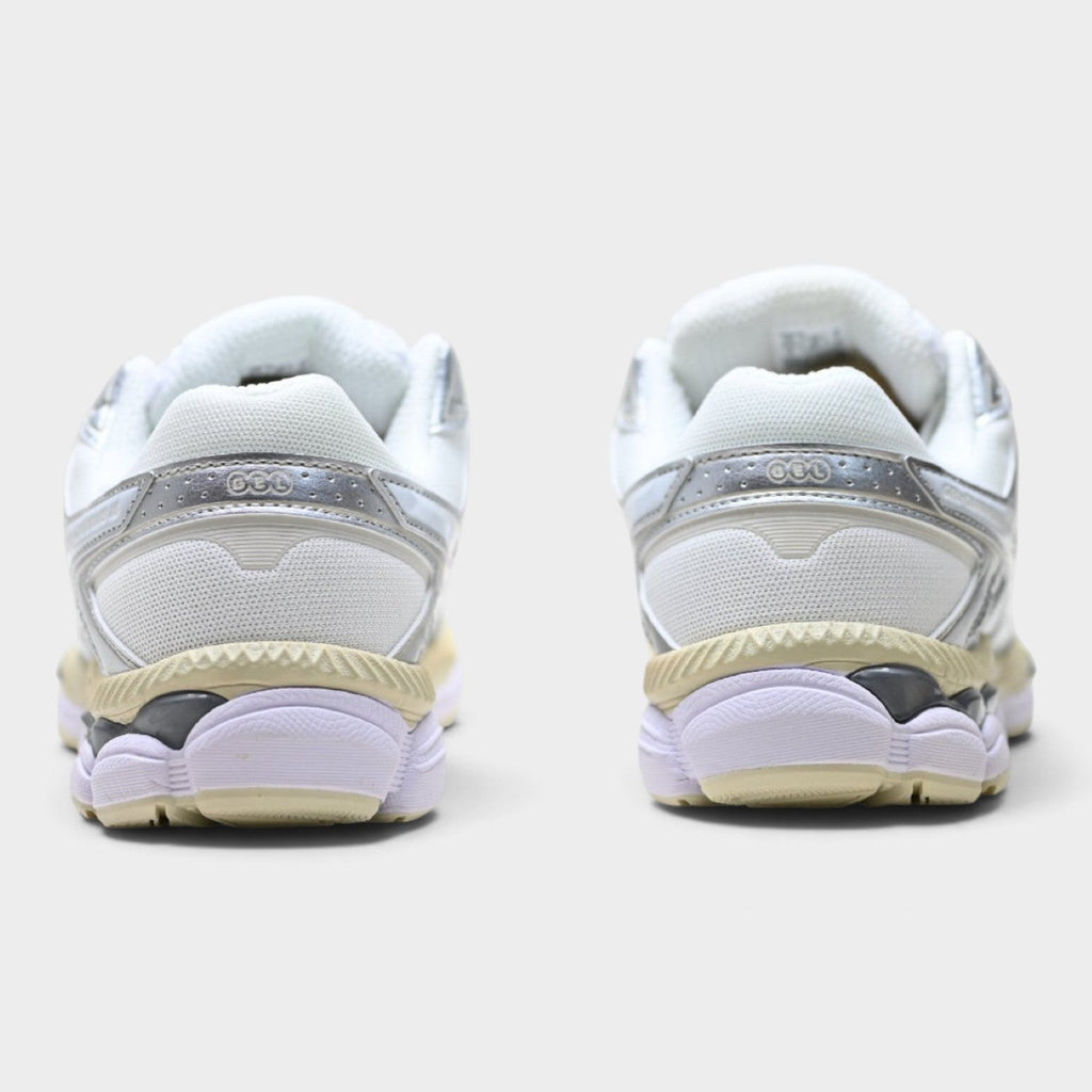 ASICS GEL-Cumulus 16 Men’s Retro SportStyle Trainers
