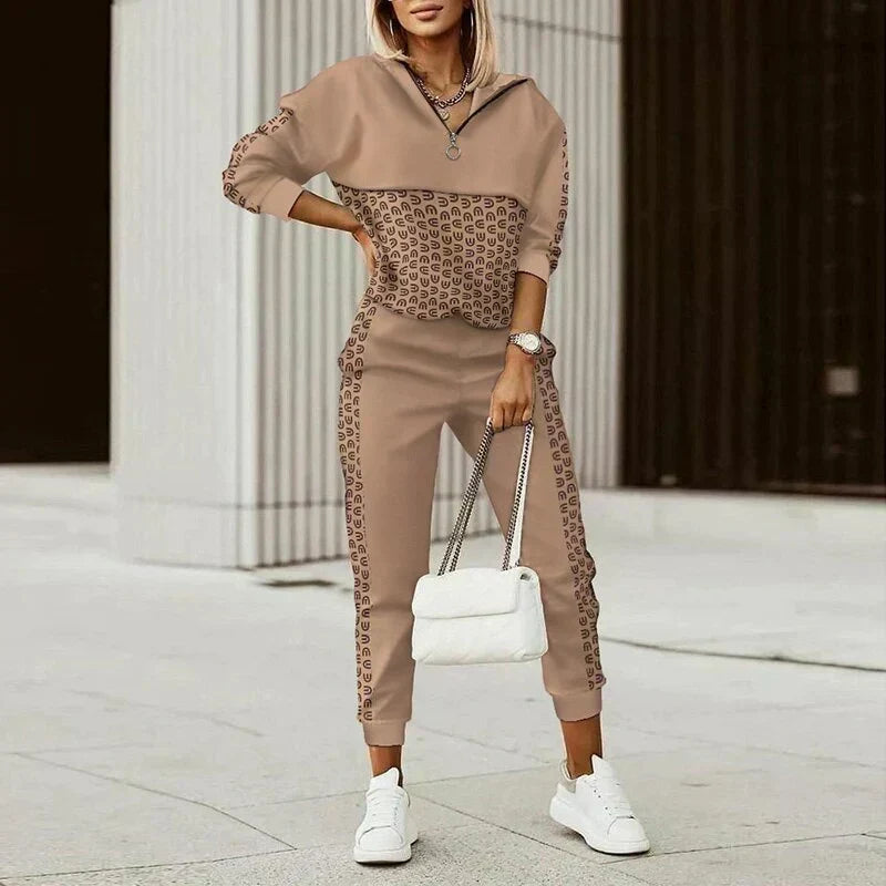 Women’s Casual Zip-Up Tracksuit Set with Statement Print
